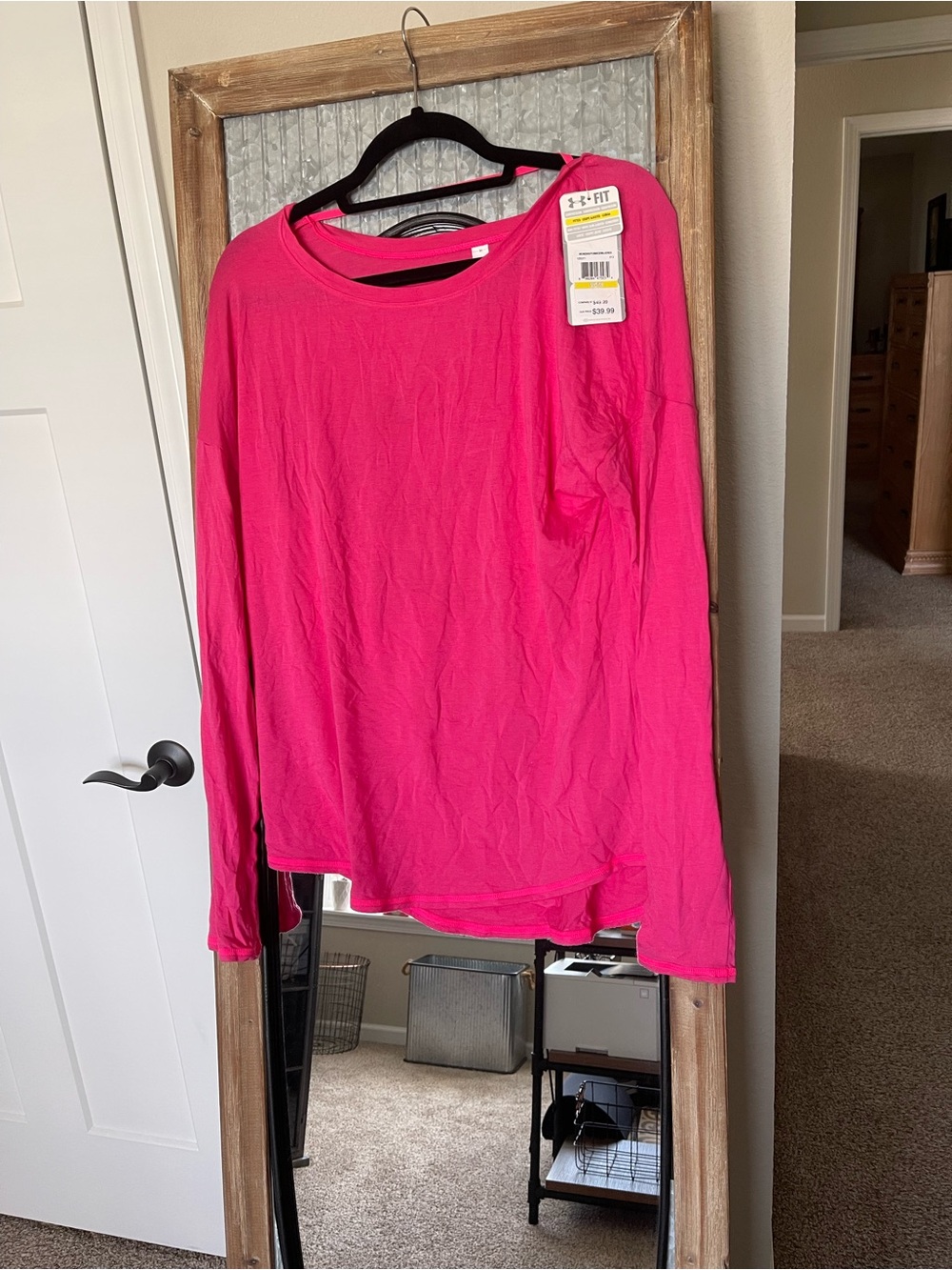Under Armour Women's Bright Pink Long Sleeve Crew Shirt